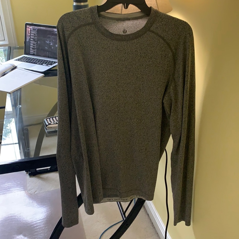 Lululemon MVT Longsleeve
